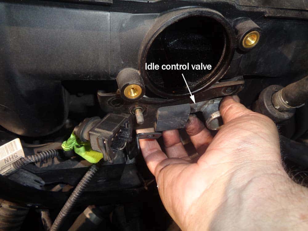 See U0326 repair manual